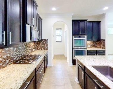 12016 Versante Cir - Photo Thumbnail 13