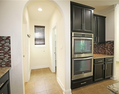 12016 Versante Cir - Photo Thumbnail 14