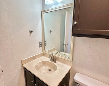 9103 Japonica Ct - Photo Thumbnail 29