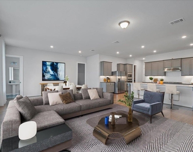 135 Independence Dr - Photo Thumbnail 9