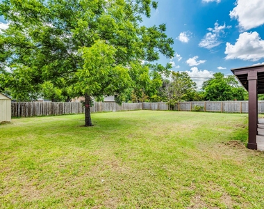 13505 Broadmeade Ave Ave - Photo Thumbnail 17