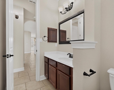 4804 Taurus Walk - Photo Thumbnail 28