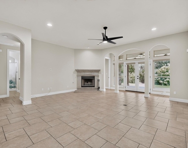 4804 Taurus Walk - Photo Thumbnail 7