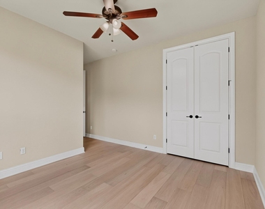 4804 Taurus Walk - Photo Thumbnail 33