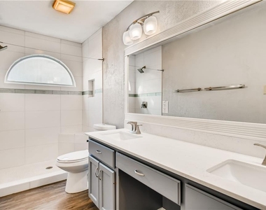 2406 Stirrup Dr - Photo Thumbnail 13