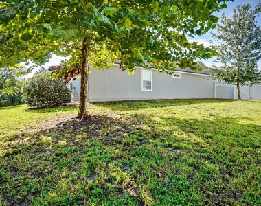 38 Spay Bay Court - Photo Thumbnail 24
