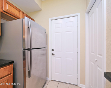 10200 Belle Rive Boulevard - Photo Thumbnail 10