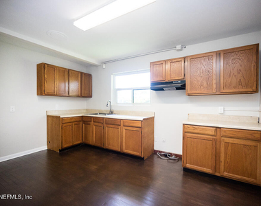 1794 Rogero Road - Photo Thumbnail 10