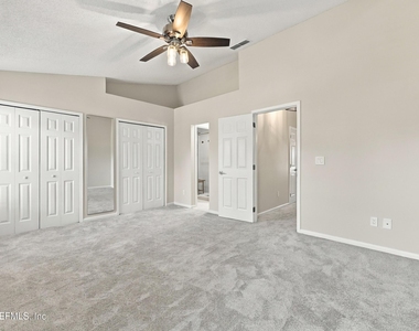 3622 Caroline Vale Boulevard - Photo Thumbnail 10