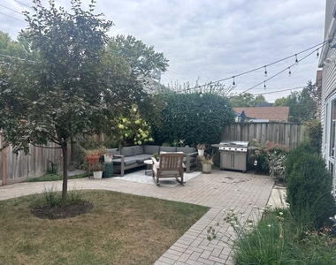 541 Beloit Avenue - Photo Thumbnail 9