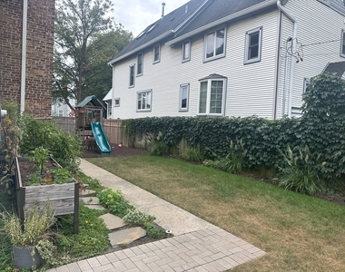 541 Beloit Avenue - Photo Thumbnail 6