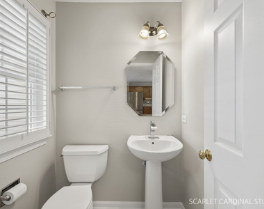 42 Egg Harbour Court - Photo Thumbnail 8