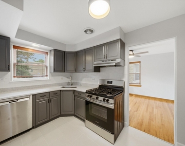 1838 Maple Avenue - Photo Thumbnail 8