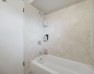 1838 Maple Avenue - Photo Thumbnail 7