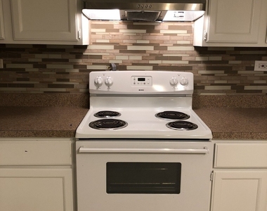 1211 Whispering Hills Court - Photo Thumbnail 6