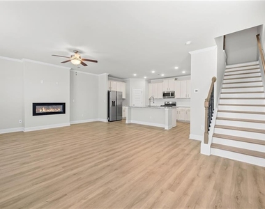 3006 Chene Place - Photo Thumbnail 2