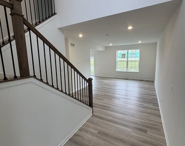 7707 Nightshade Lane - Photo Thumbnail 3