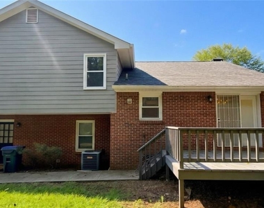 33 Chief Circle - Photo Thumbnail 20
