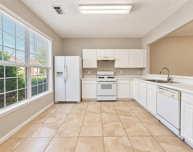 4115 Howell Park Road - Photo Thumbnail 4