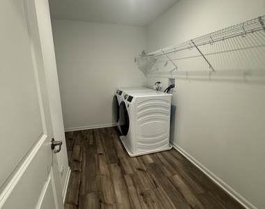 2609 Dundee Drive - Photo Thumbnail 15