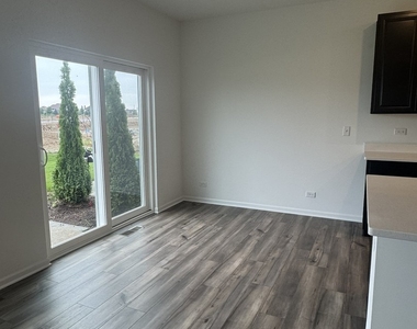 2609 Dundee Drive - Photo Thumbnail 6