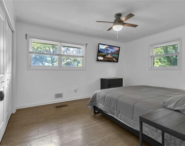610 Oriole Drive - Photo Thumbnail 15