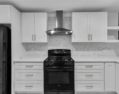 610 Oriole Drive - Photo Thumbnail 10