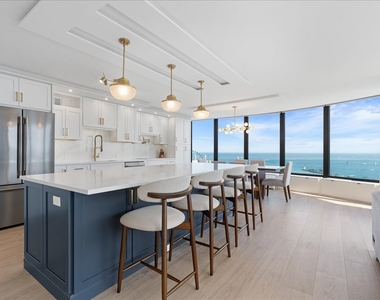 505 N Lake Shore Drive - Photo Thumbnail 2