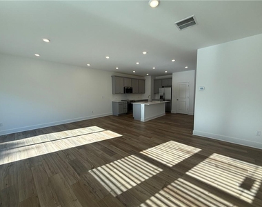 546 East Rope Mill - Photo Thumbnail 7