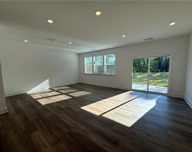 546 East Rope Mill - Photo Thumbnail 8