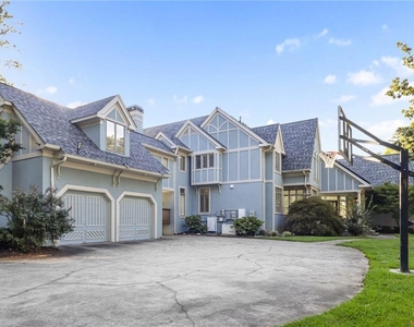 2910 Emerald Drive - Photo Thumbnail 1