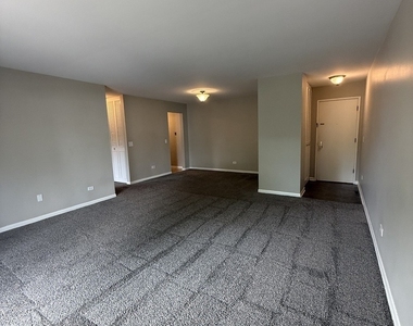 205 W Miner Street - Photo Thumbnail 3