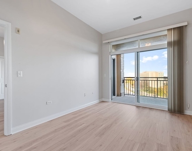 850 Village Center Drive - Photo Thumbnail 16