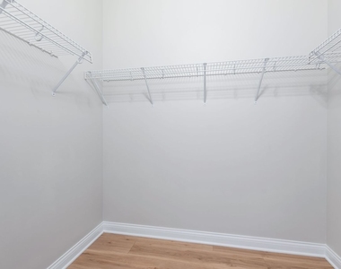 850 Village Center Drive - Photo Thumbnail 14