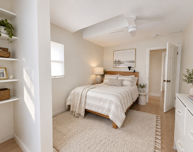 3914 N Mozart Street - Photo Thumbnail 22
