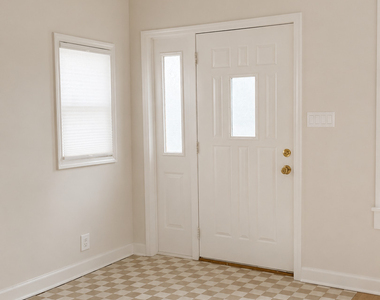 3914 N Mozart Street - Photo Thumbnail 1