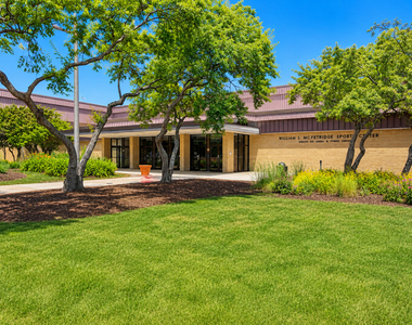 3914 N Mozart Street - Photo Thumbnail 45