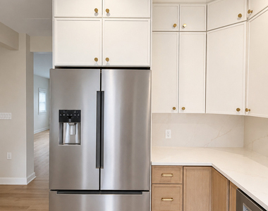 3914 N Mozart Street - Photo Thumbnail 12