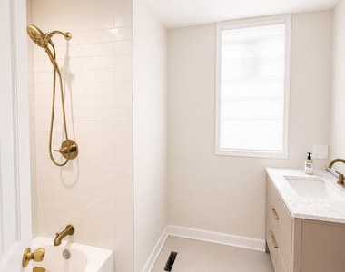 3914 N Mozart Street - Photo Thumbnail 14