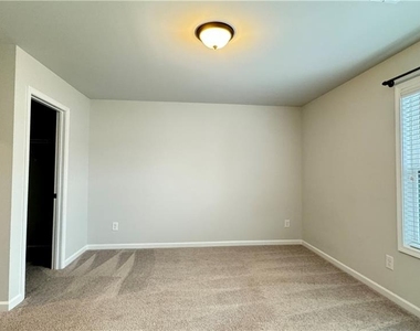 4537 Cypress Park Drive - Photo Thumbnail 16
