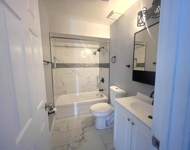 2728 W 87th Street - Photo Thumbnail 15
