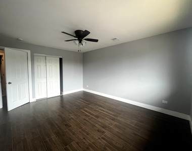 2728 W 87th Street - Photo Thumbnail 10