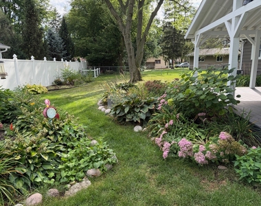303 Lee Court - Photo Thumbnail 21