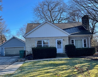 795 Estes Street - Photo Thumbnail 7