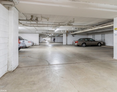 400 S Northwest Highway - Photo Thumbnail 9