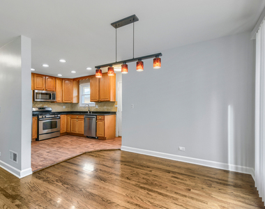 5004 Lee Street - Photo Thumbnail 5