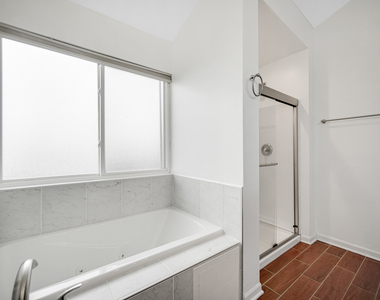 25440 Pastoral Drive - Photo Thumbnail 21