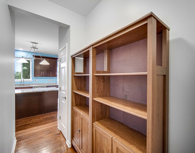 25440 Pastoral Drive - Photo Thumbnail 12