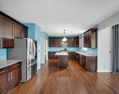 25440 Pastoral Drive - Photo Thumbnail 6