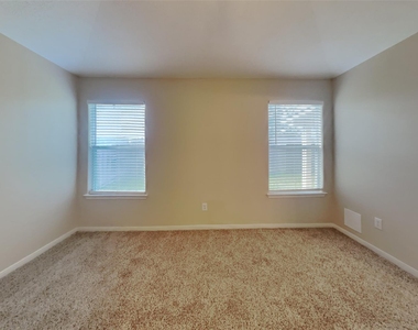 5014 Woodland Meadows Lane - Photo Thumbnail 7